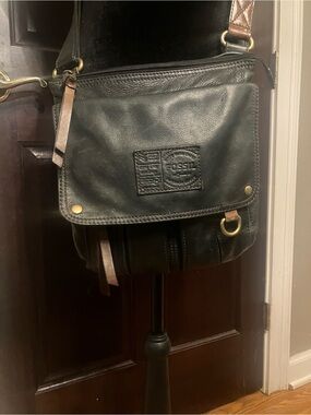 Fossil Black Leather Messenger Bag with Brown Accent Strap